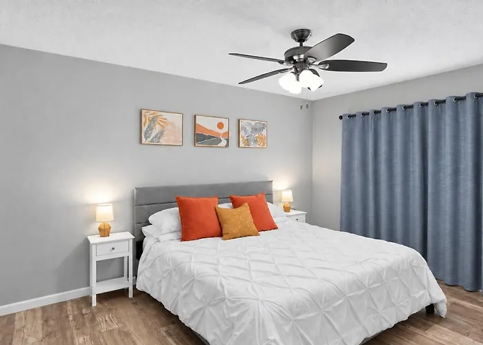 Holiday home Sunstone Oasis Retreat *