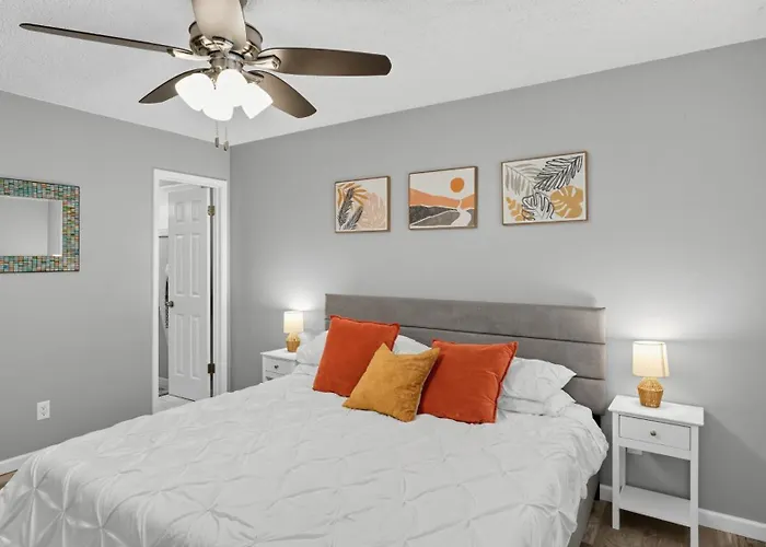 Sunstone Oasis Retreat Holiday home *